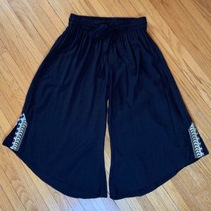 ✨NEW✨ Zingara Embroidered Culottes